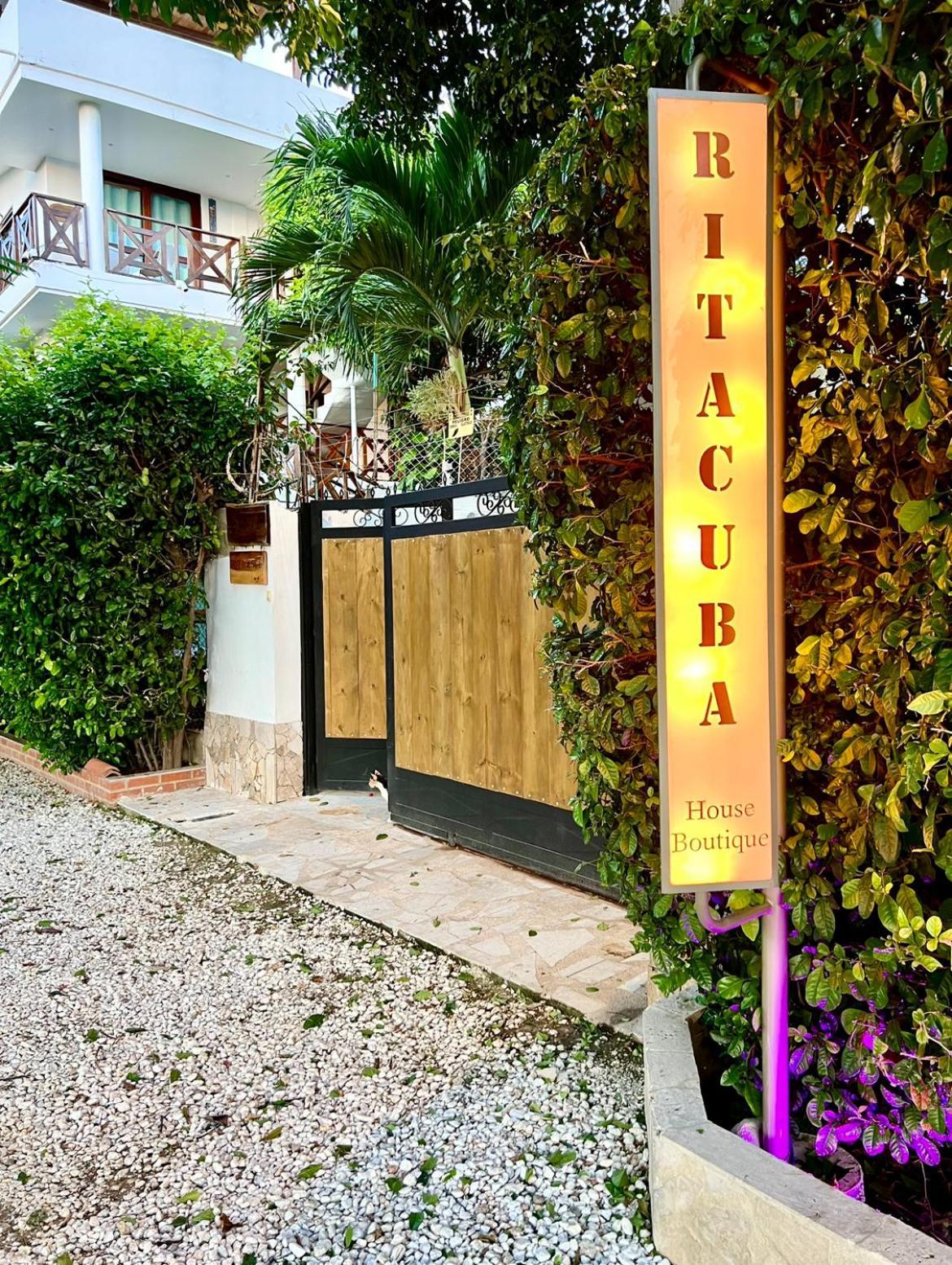 Ritacuba House Boutique Hotel ซันตามาร์ตา ภายนอก รูปภาพ